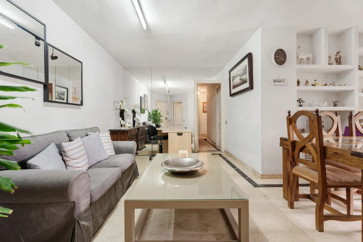 a4bb7773-f3a5-41c3-8ab9-676fc3b64022