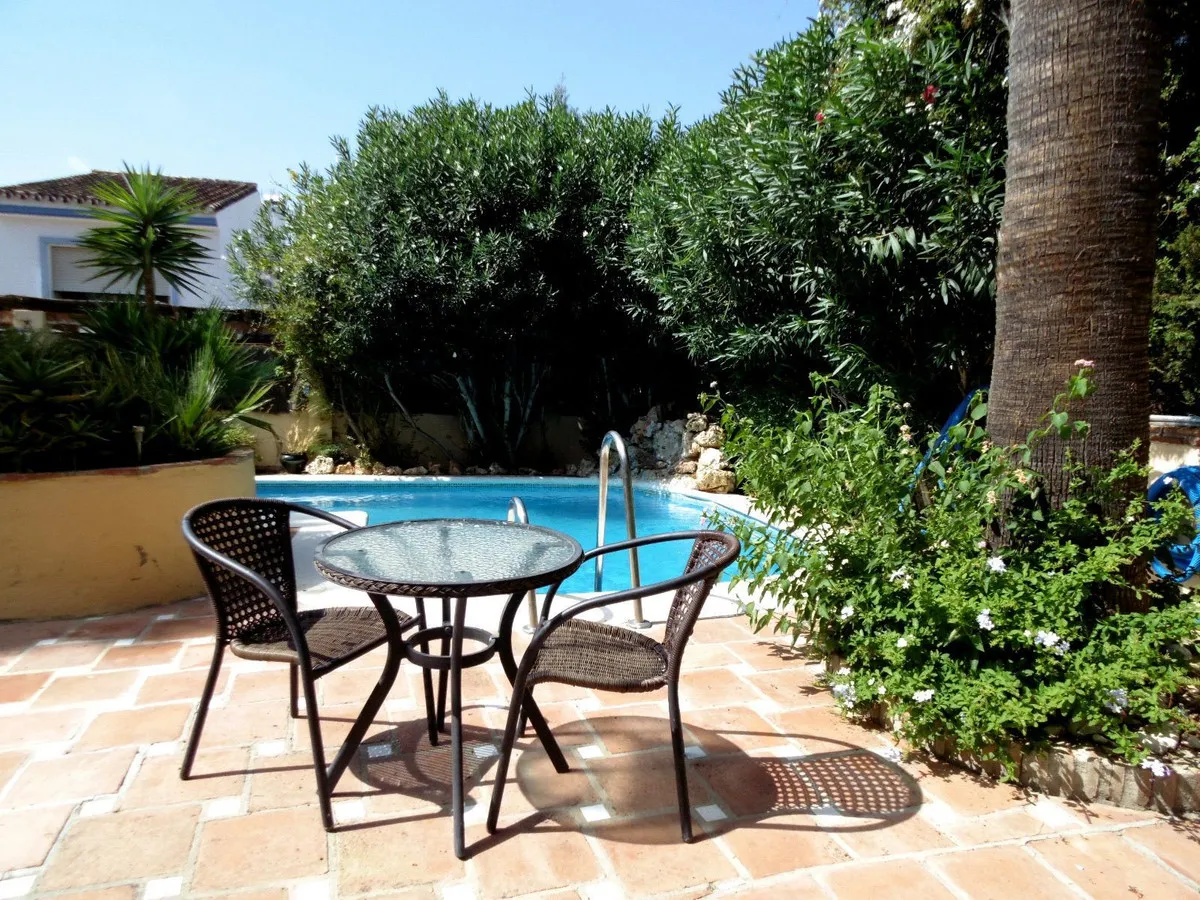 bb43efee-c8b9-4036-9a73-29b487645fd7