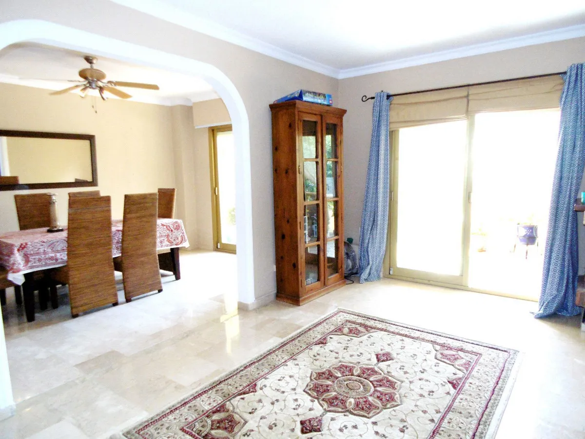 fd3cd8b0-e906-4b79-8aad-d3dbbc220d71