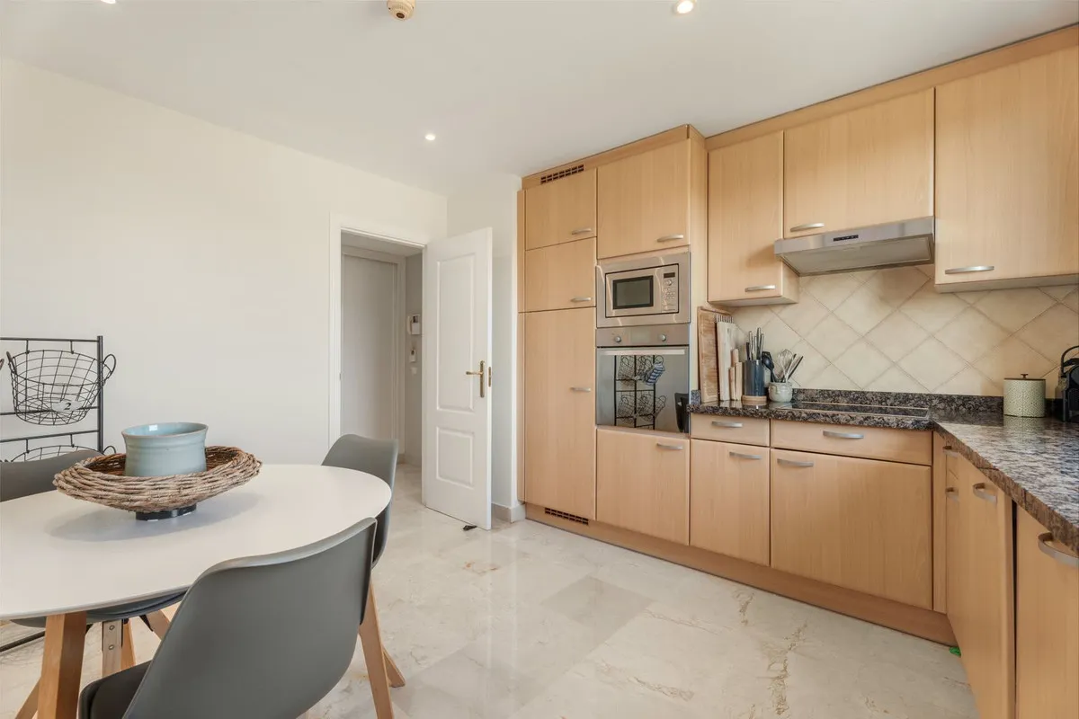 fd17ffb8-4636-47b1-85c0-60fd5548ce4f