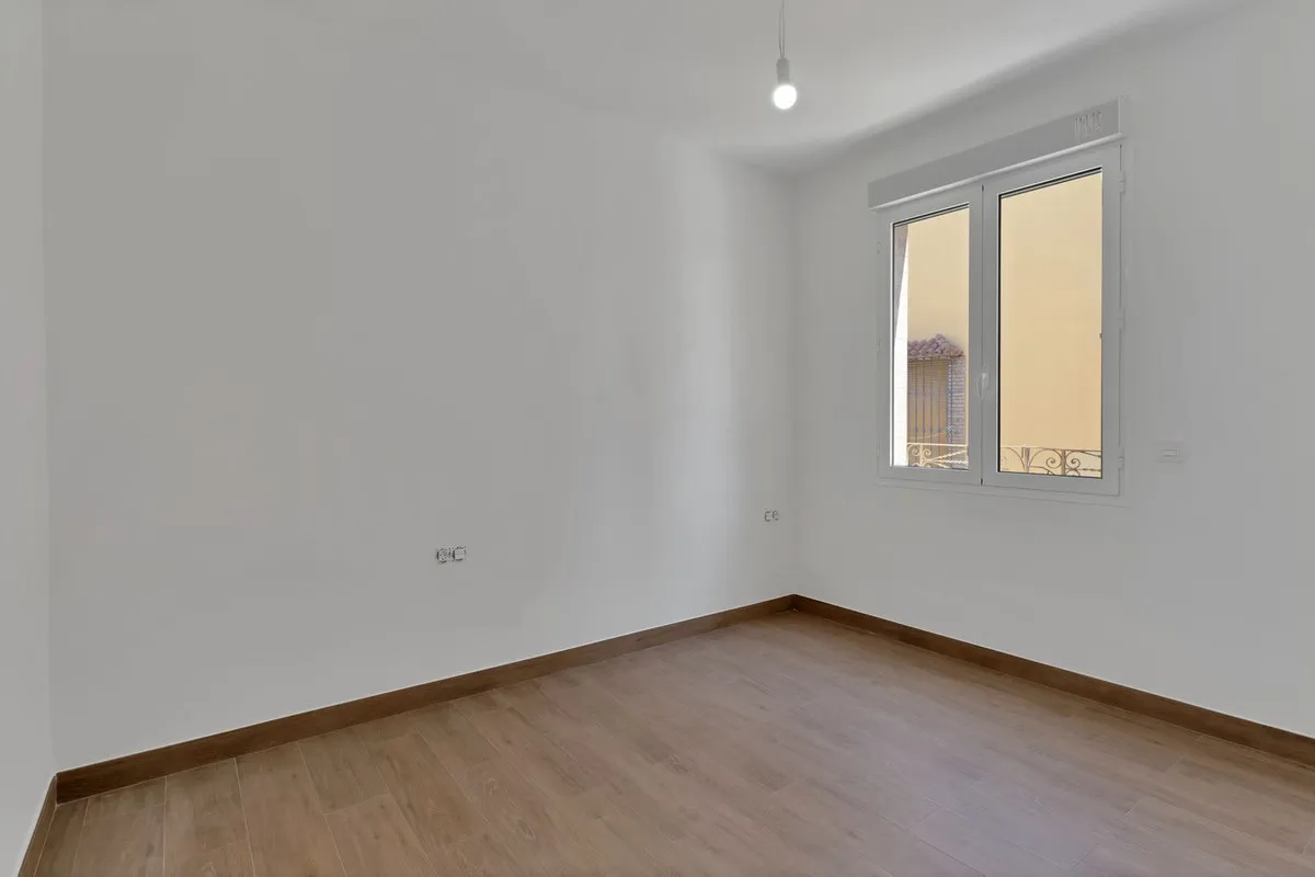 0dbf21a9-4572-4d45-a2cb-d7cf52f93944