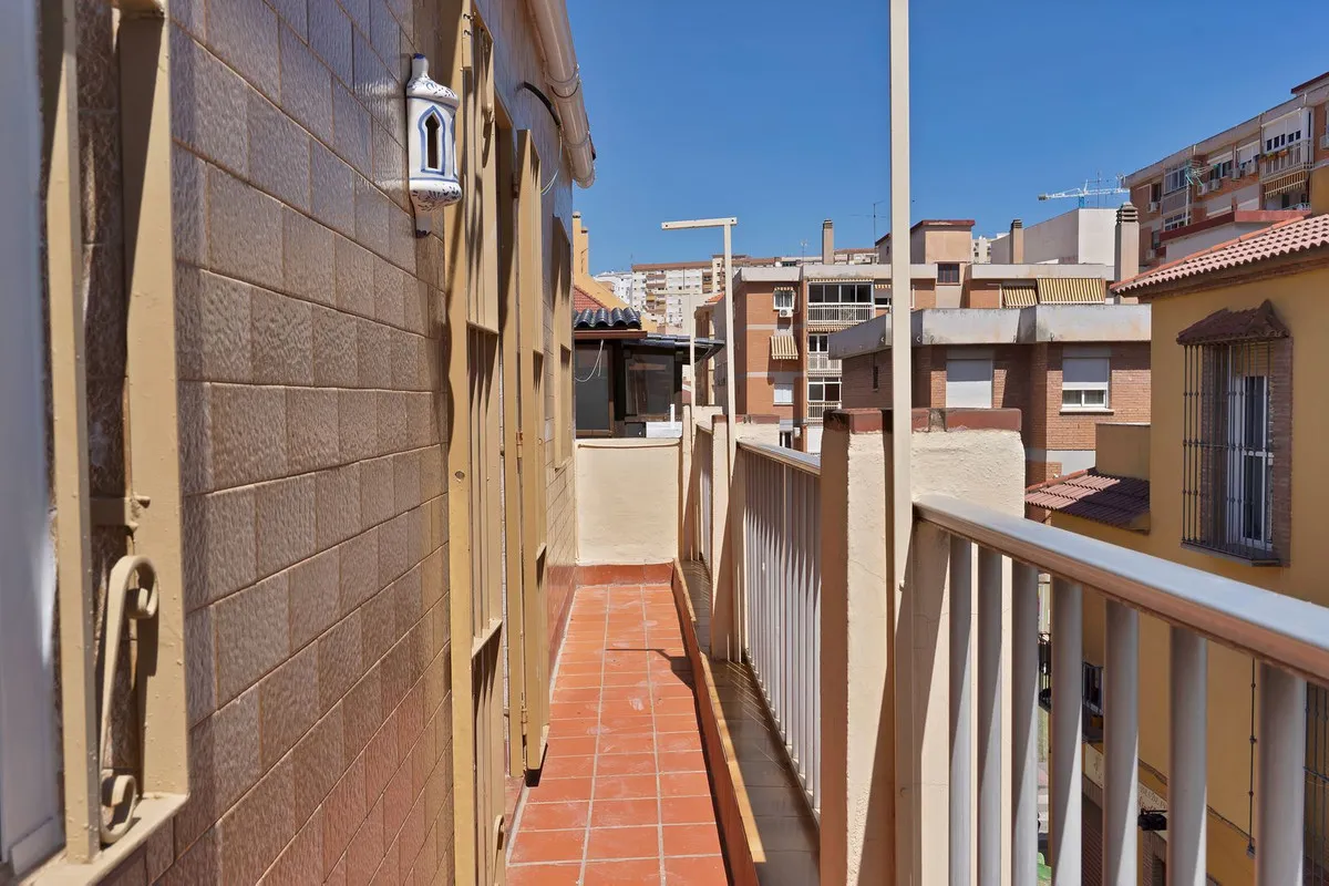 e181d1f5-fe63-4107-b2d9-bdf05422f4c9