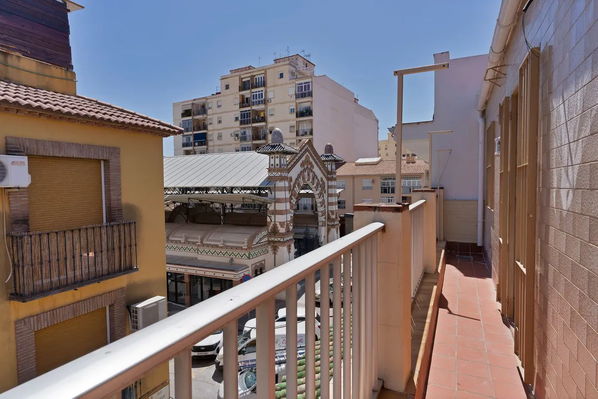 fd3d69f0-fb87-4f76-b9c7-7ca2b9c36bd9