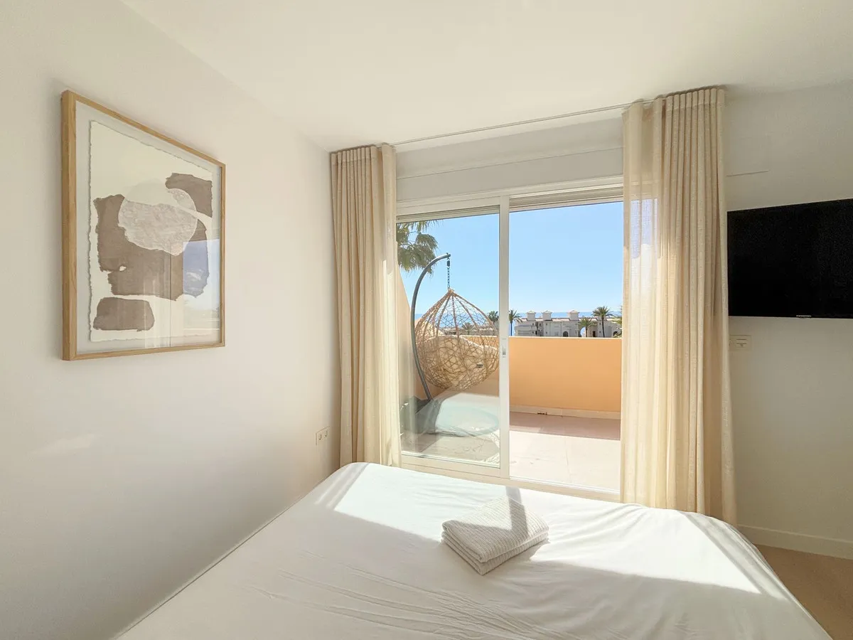 42f8a7a5-a1c4-489d-a286-af953ace341c