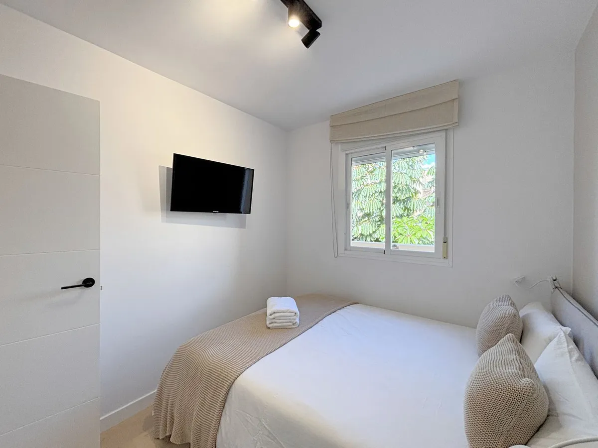 63ab18f9-cd2c-4a39-acc2-1d2a5aca6f80