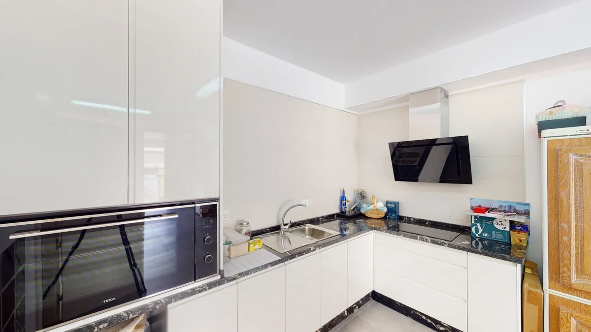 38ace5c5-f17c-4062-a158-be2ebf01e3ff