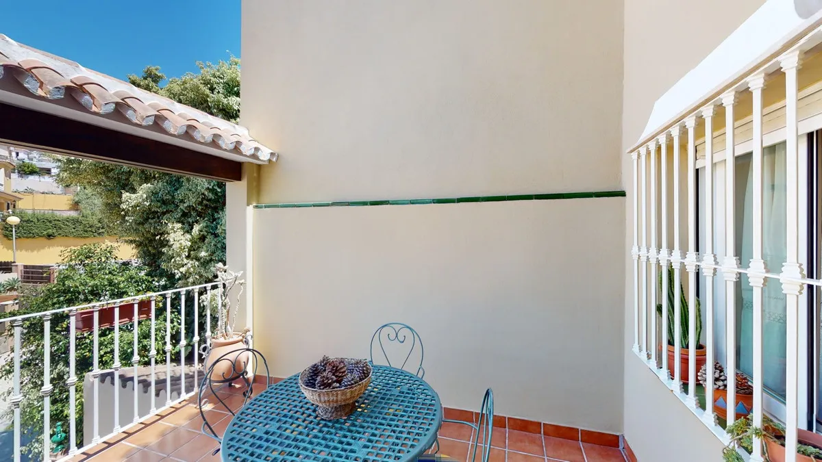 80ab403b-5e70-49d3-a7e8-a38a83c6d67f