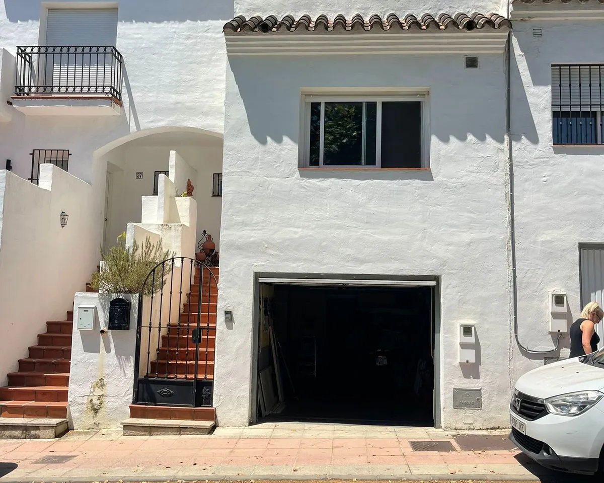 4b14b8a8-d3bd-4d56-b78f-6af4799a5ff7