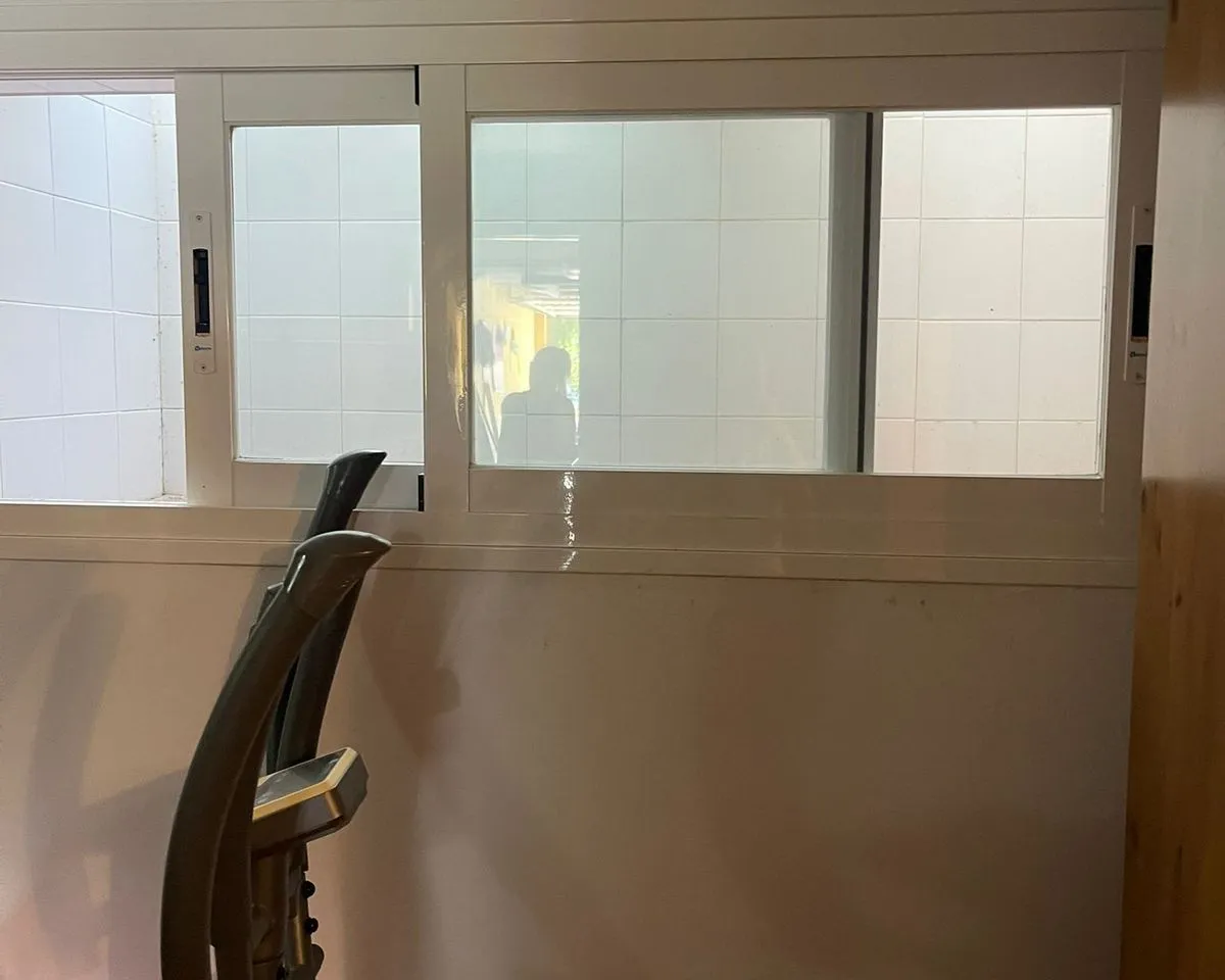 6a02fb67-fead-41d6-9a42-f77fa1a2579d