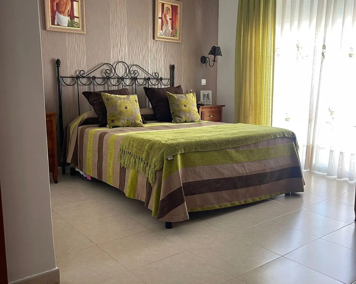 7ac60c66-b4d5-4f68-8dd4-42b1295eda86