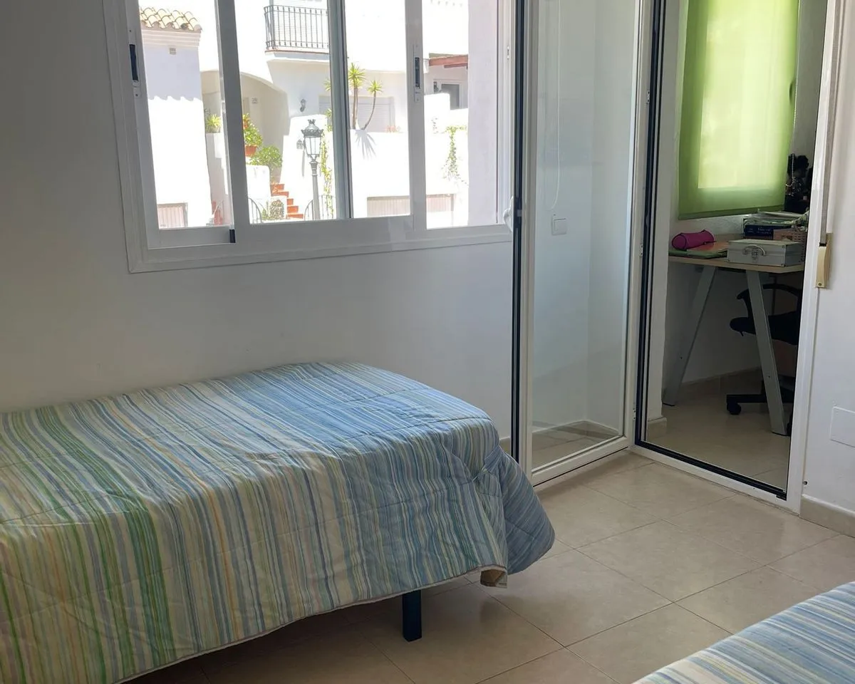 db03eda7-ce4a-4628-9dc3-94b26588a6f4