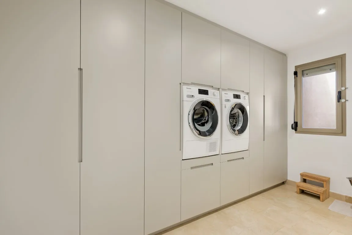 7c365f34-7f23-4ab6-b9c8-1d51990bfa5e