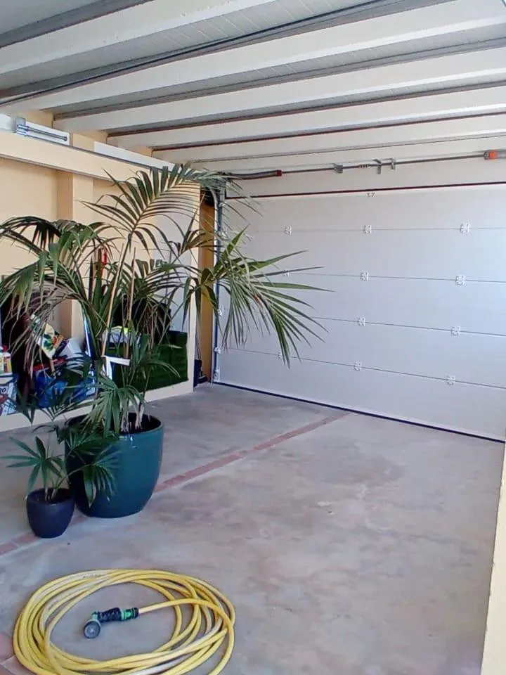 4a618044-6549-4366-b442-37c196e64d37