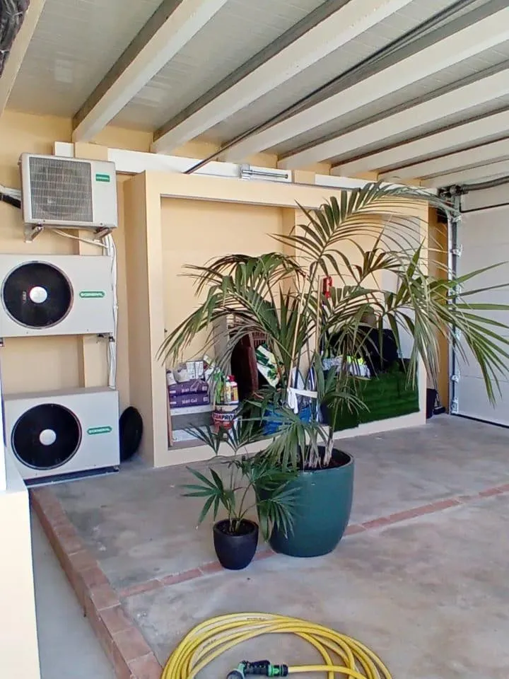 8429ae7c-4e17-4b7b-8c3a-876cda287580