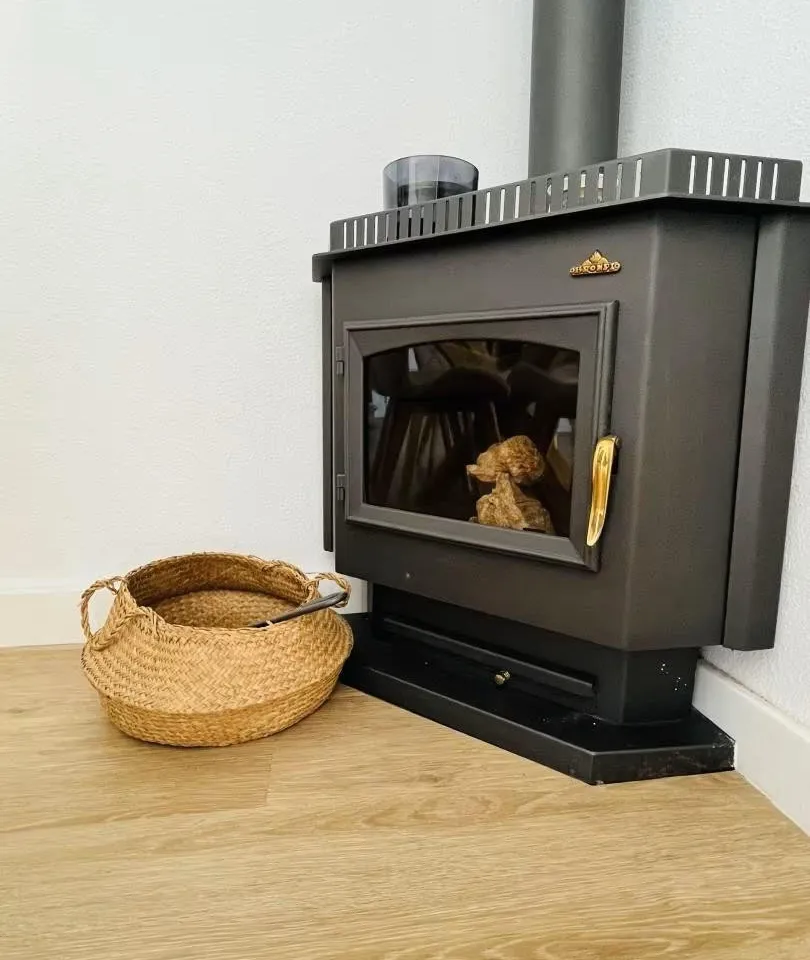 af359209-0f7d-46f9-a614-48f2c561dd4b