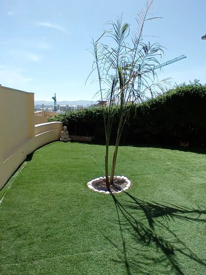 caad6b21-5274-45fb-a8c0-9d2dc95ce4f3