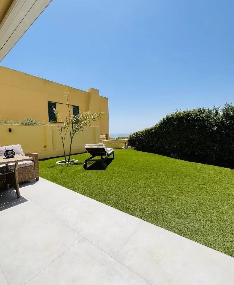 d7cd1a18-98a8-471e-803d-89a1bb6b2328