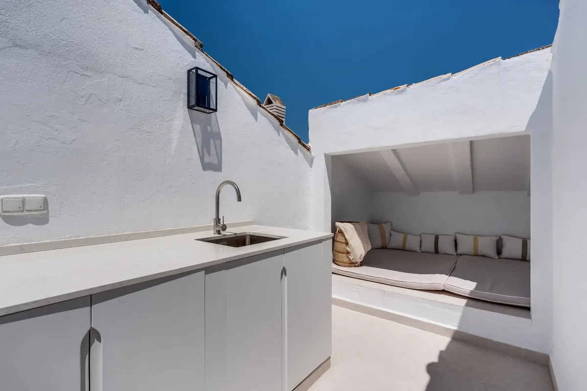 54ac47ac-6781-4473-acbd-1739f604bf5d