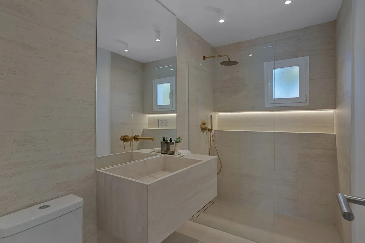 fab8ecee-3fda-4b94-8510-a09652cb24f7