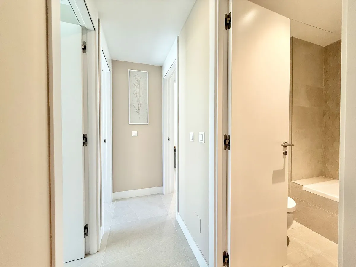 1d18b276-3541-446a-befe-097a4d1d9997