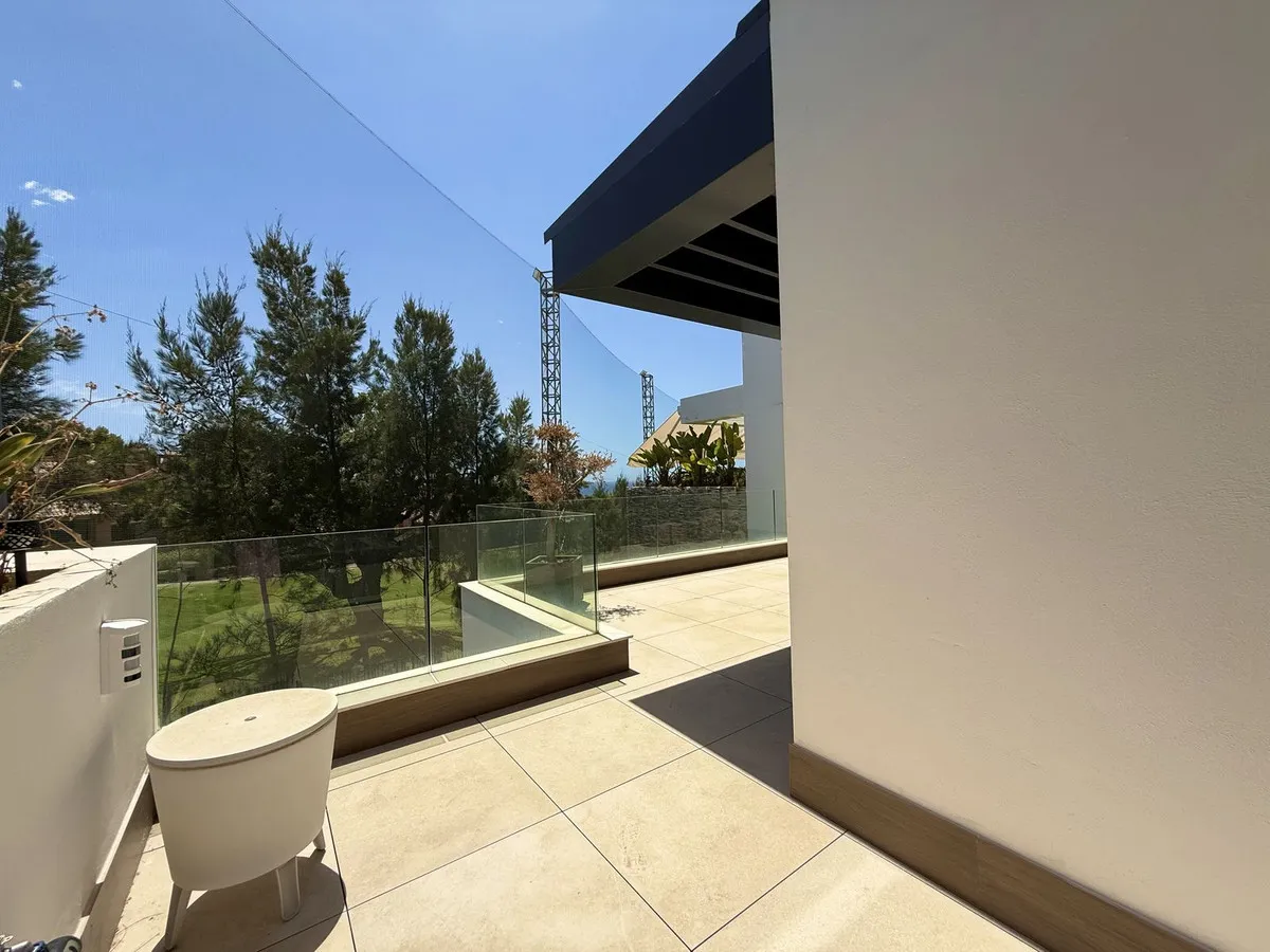 779d87a8-8ad5-4044-8fd0-28c58899753e