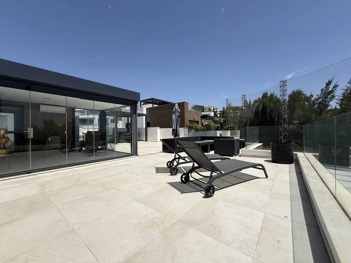 834f44a1-4fee-44ee-82f4-a18a2ec37d6c