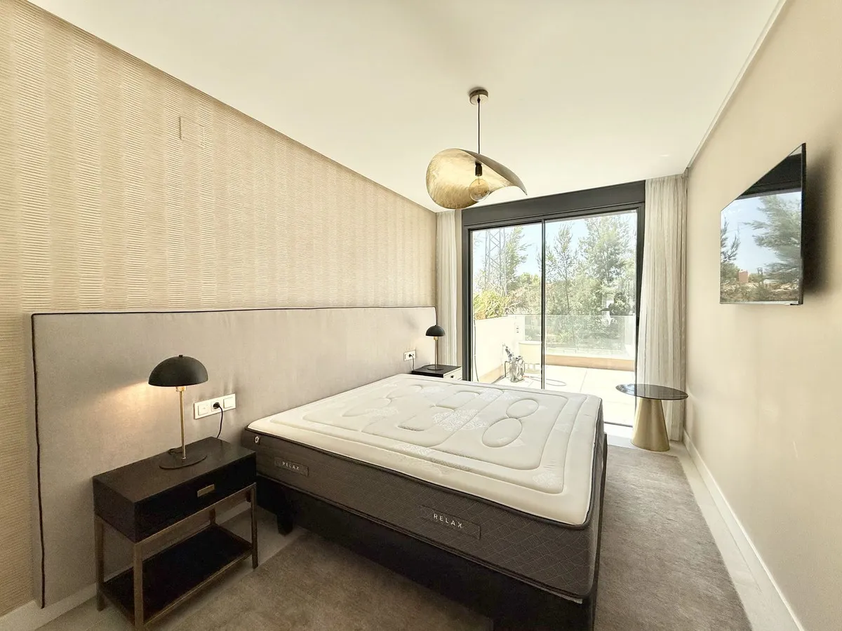 a7e8e004-b31d-4683-b36d-20c72ef663b1