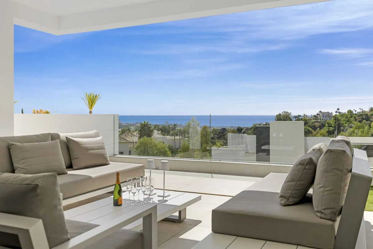 3352a520-adc4-4c15-a2f4-17bad56e7829