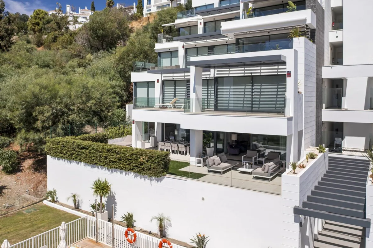 922e6c14-cc44-469d-a15d-e5a99908c16b