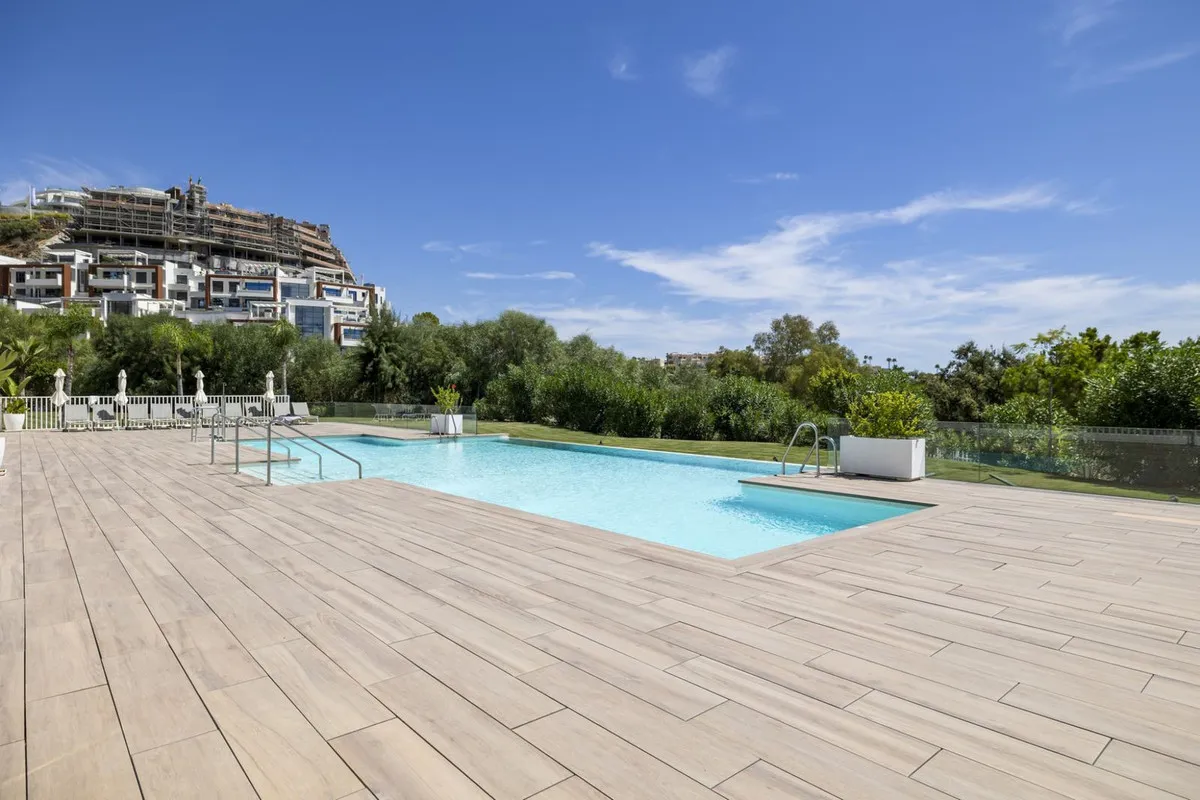 a0a49819-8786-486c-b32d-b6a46ad7e85c