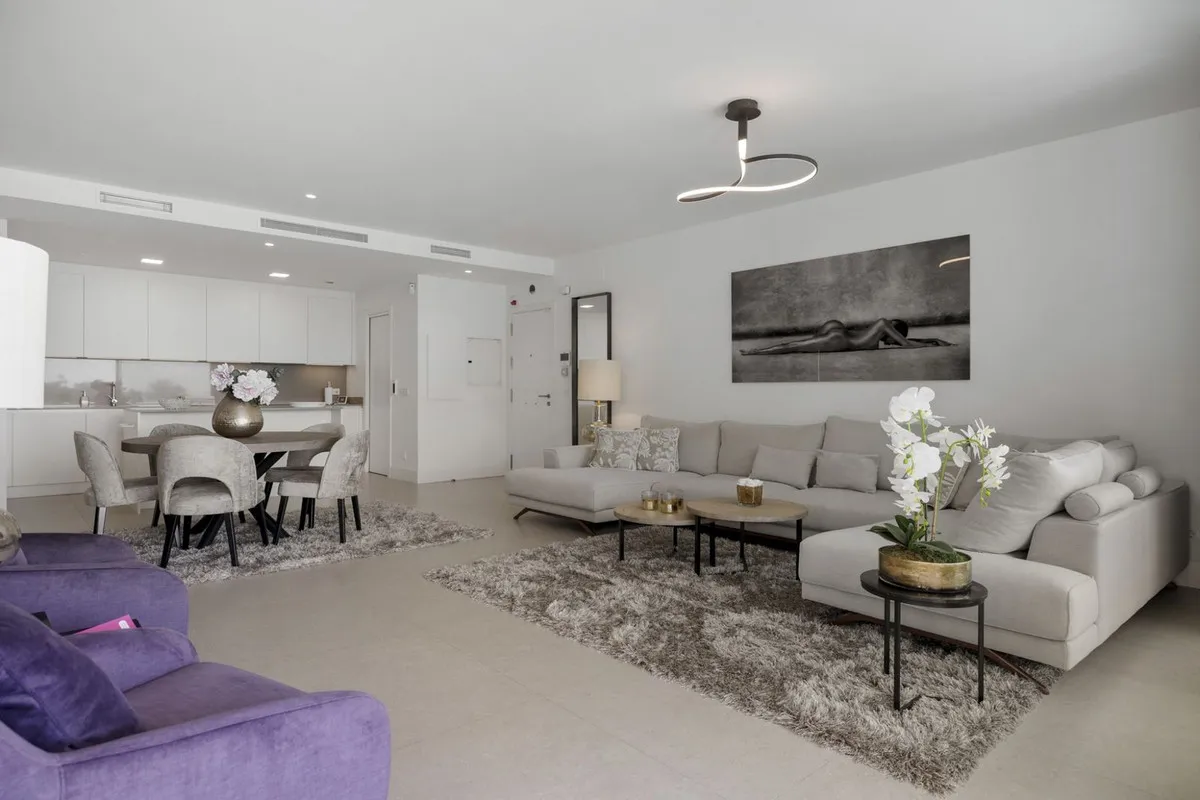 e564eb4c-12f9-4c52-b115-7f27d24ea538