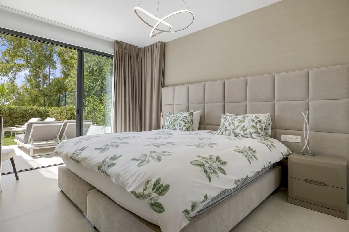 f9f39947-e5fe-4468-ba59-4f6ee692e4a0