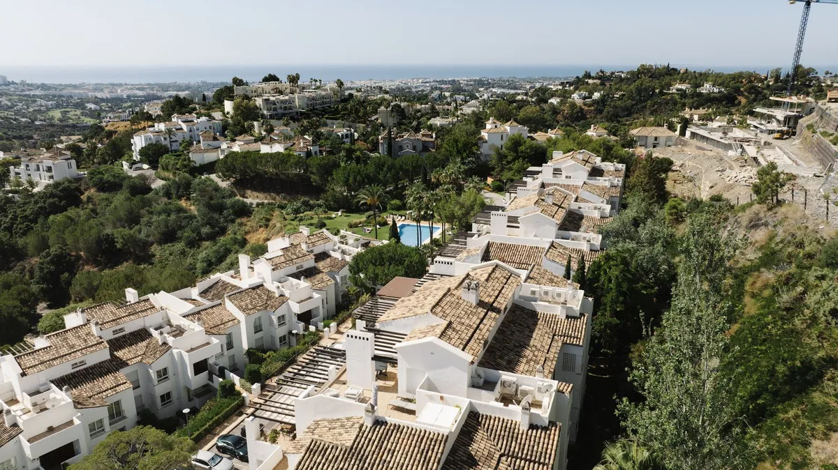 22ae1b67-e129-4fb2-83df-b5b19e2d258b