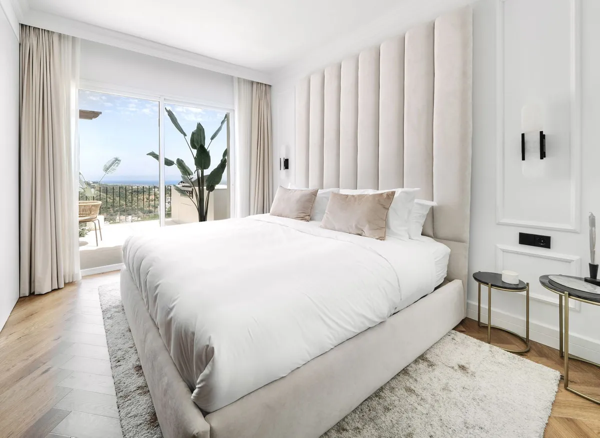 db5e6be4-87f0-4fbb-a3f8-e73da3e96ef4