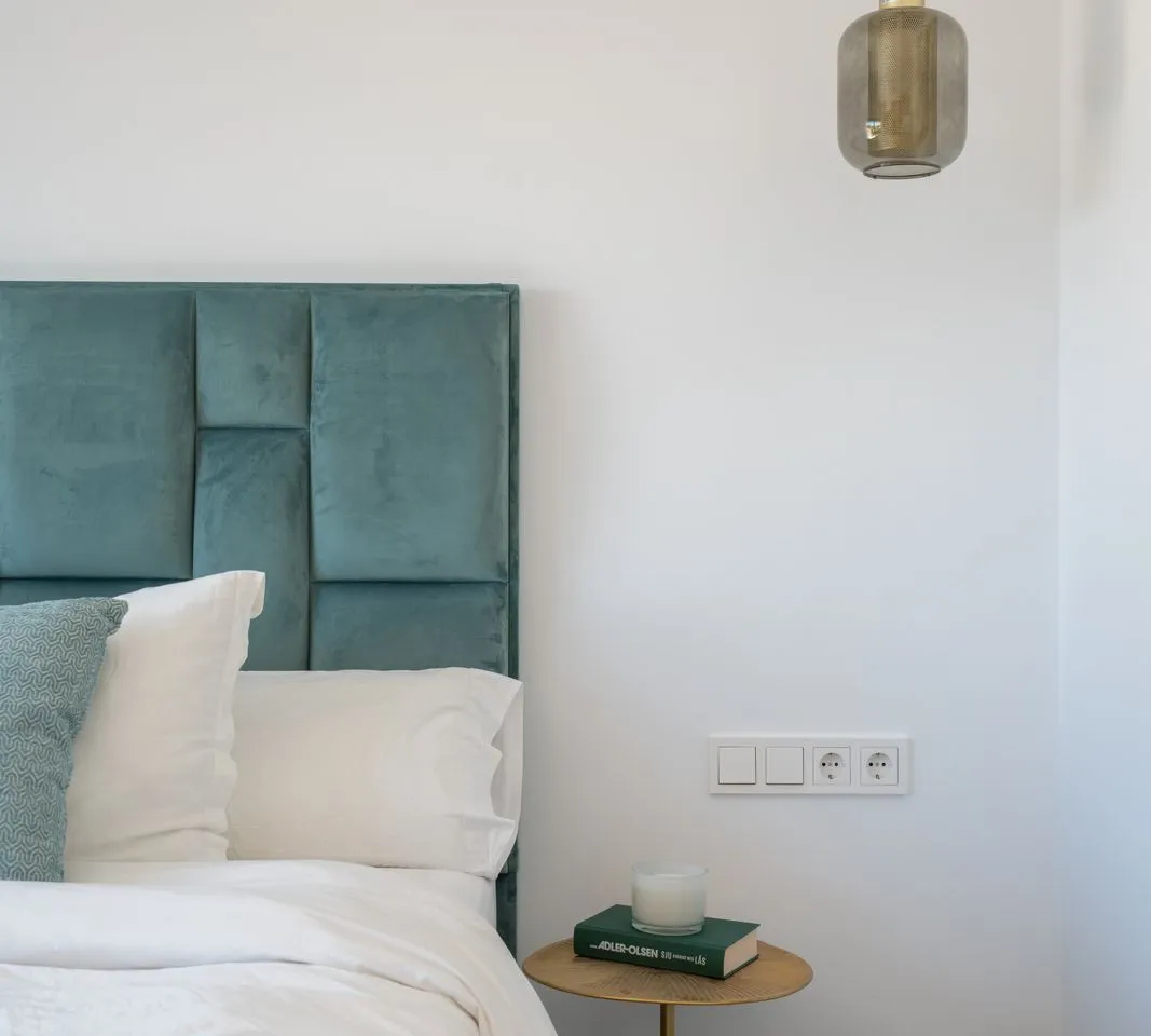 bf1da176-df47-48c4-8527-cddf18de2525