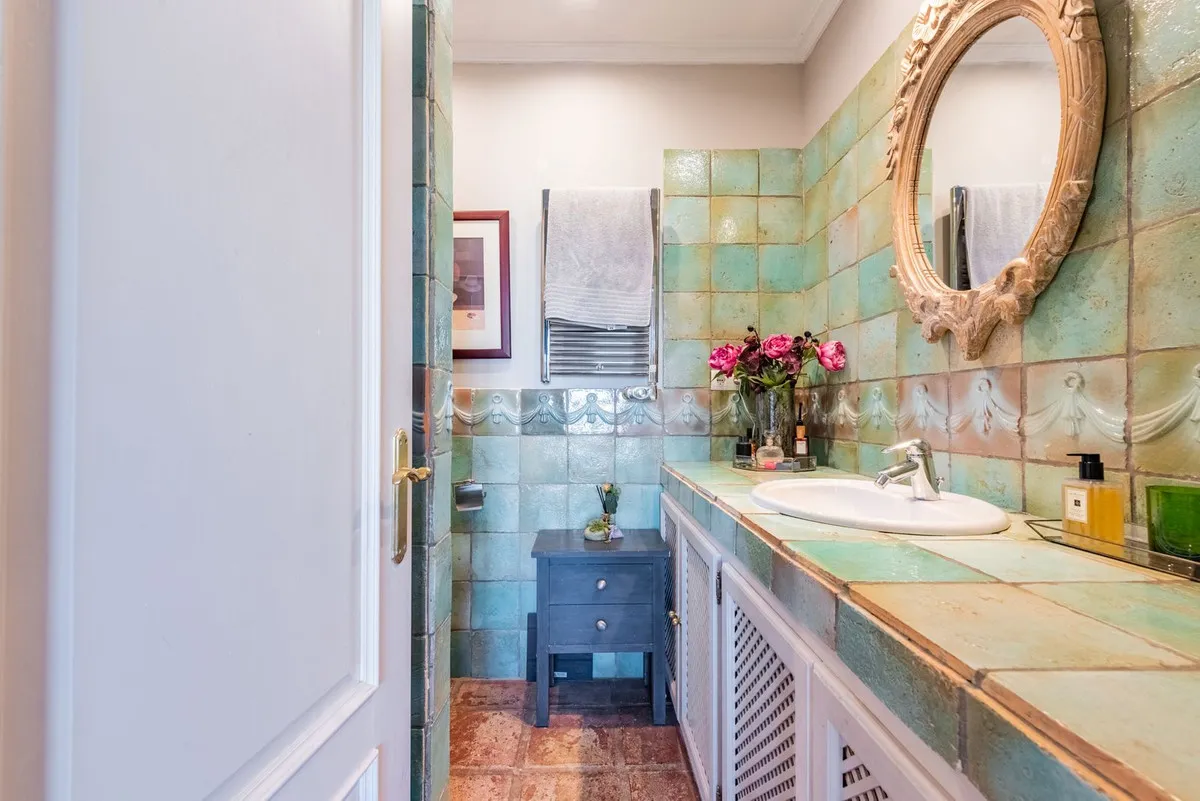 929bc190-d4cb-493f-9acf-a10e7f91d611