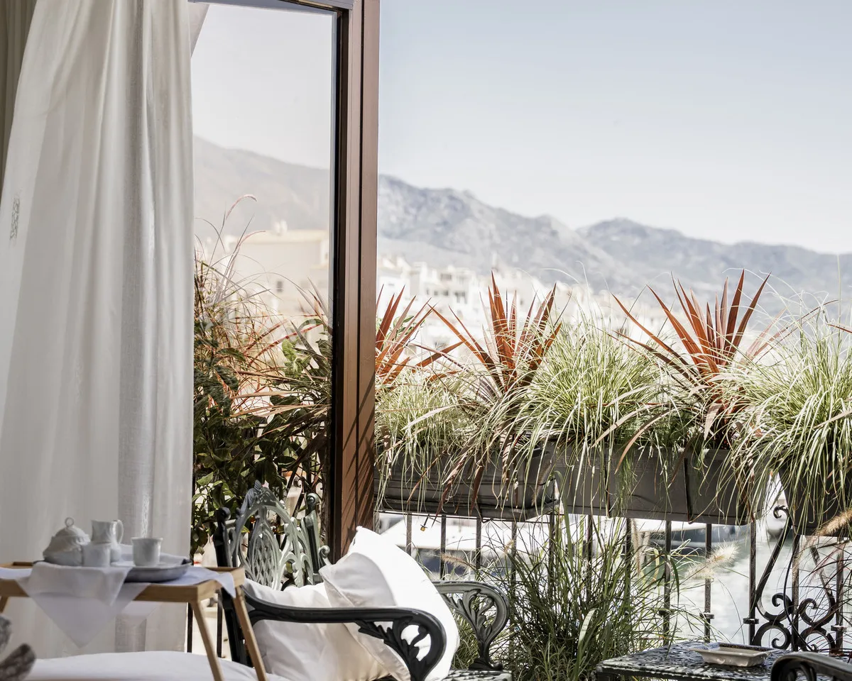 9a820670-64b2-4e91-b41f-b4726247cced