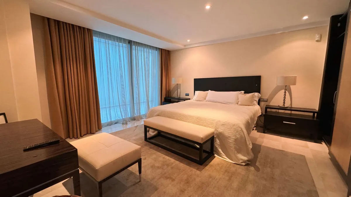 07413783-618a-4110-8f66-7316c15b242d