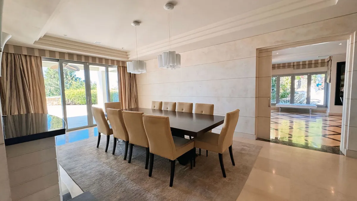 3e16bd23-0263-4a5d-bf38-1744be2d723c