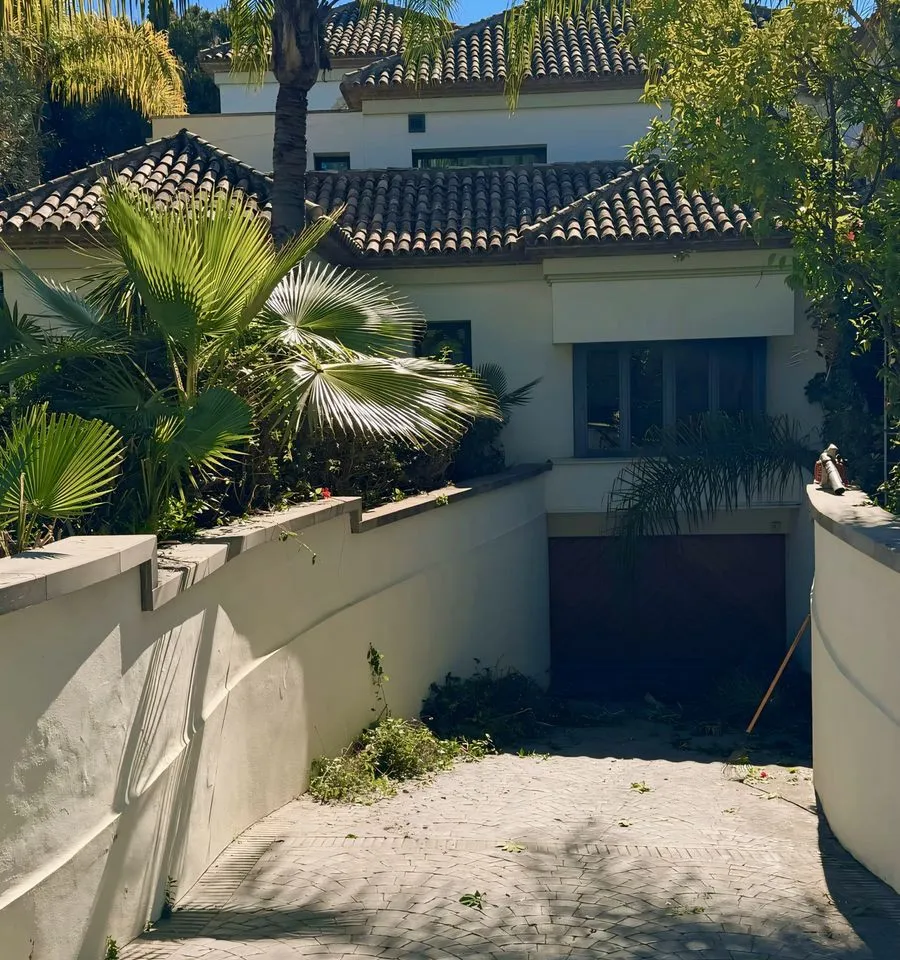 4ef6bb8a-7653-4ccf-94bb-8e670c8b3c24