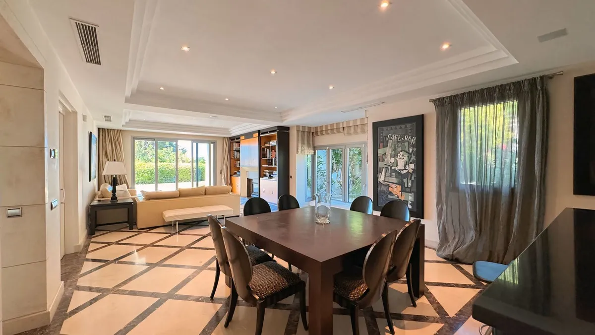 ade936d4-2a90-4e6f-8e16-f84fc0b4f445