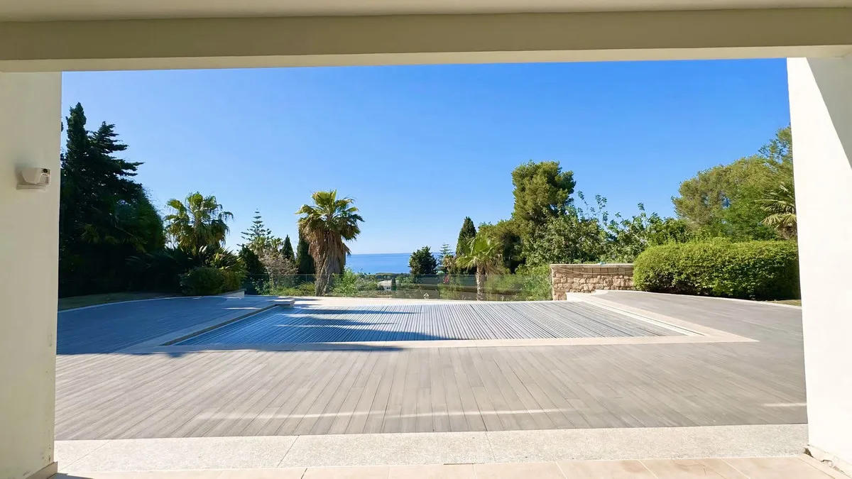 f59f4fb2-4420-4cb3-95b2-b71391d2a49f