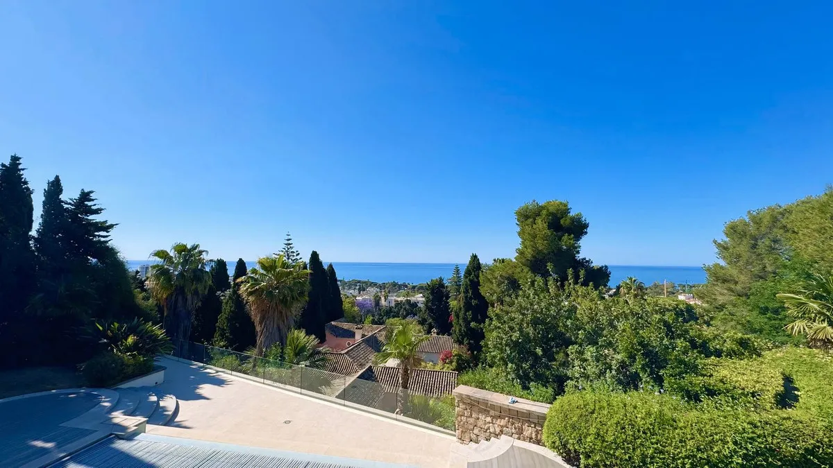 f9d489ae-2c3c-4a19-95ae-93c6798dd1bb