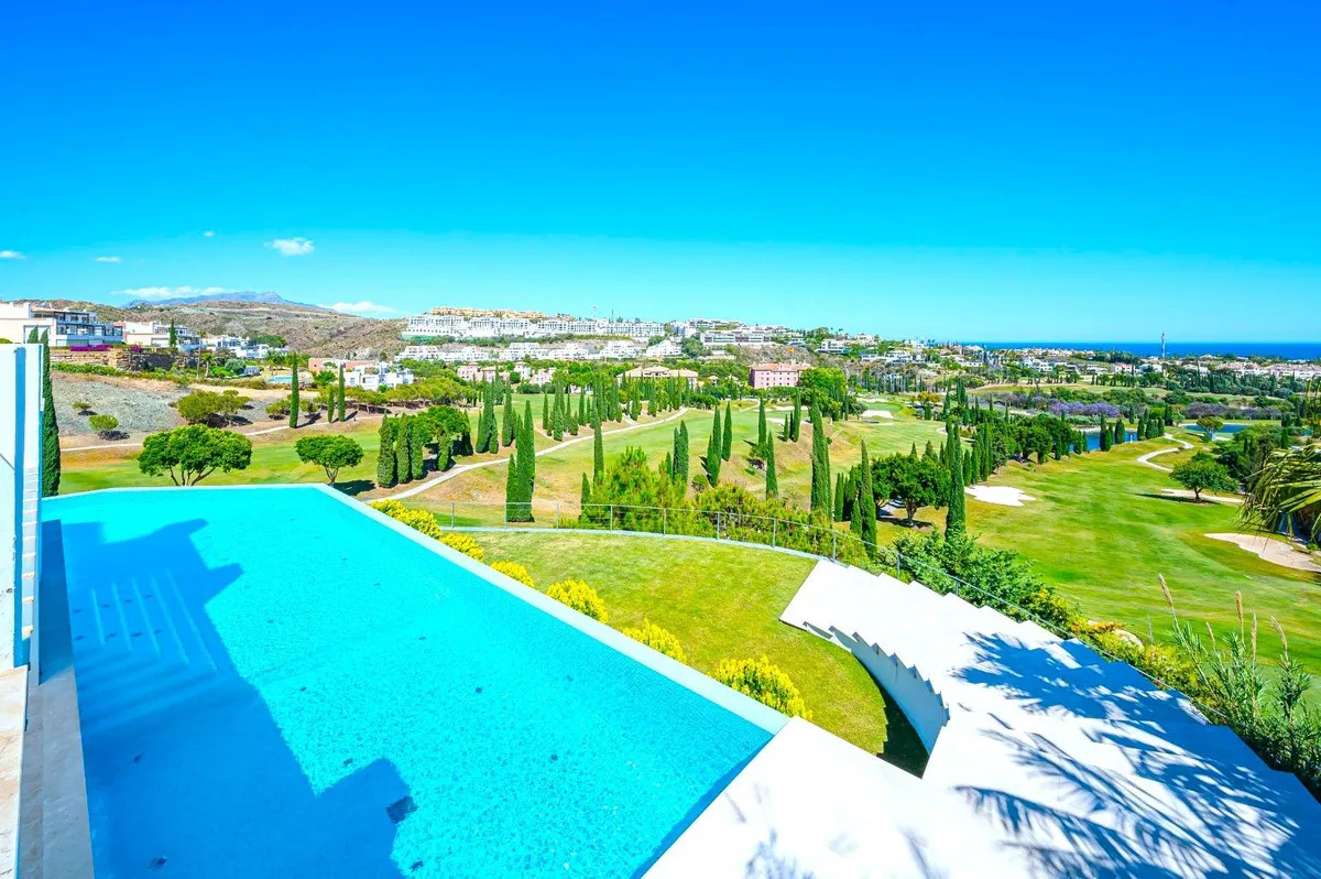 b2cbb23d-dc4e-4652-b2c1-2c561a922ccc