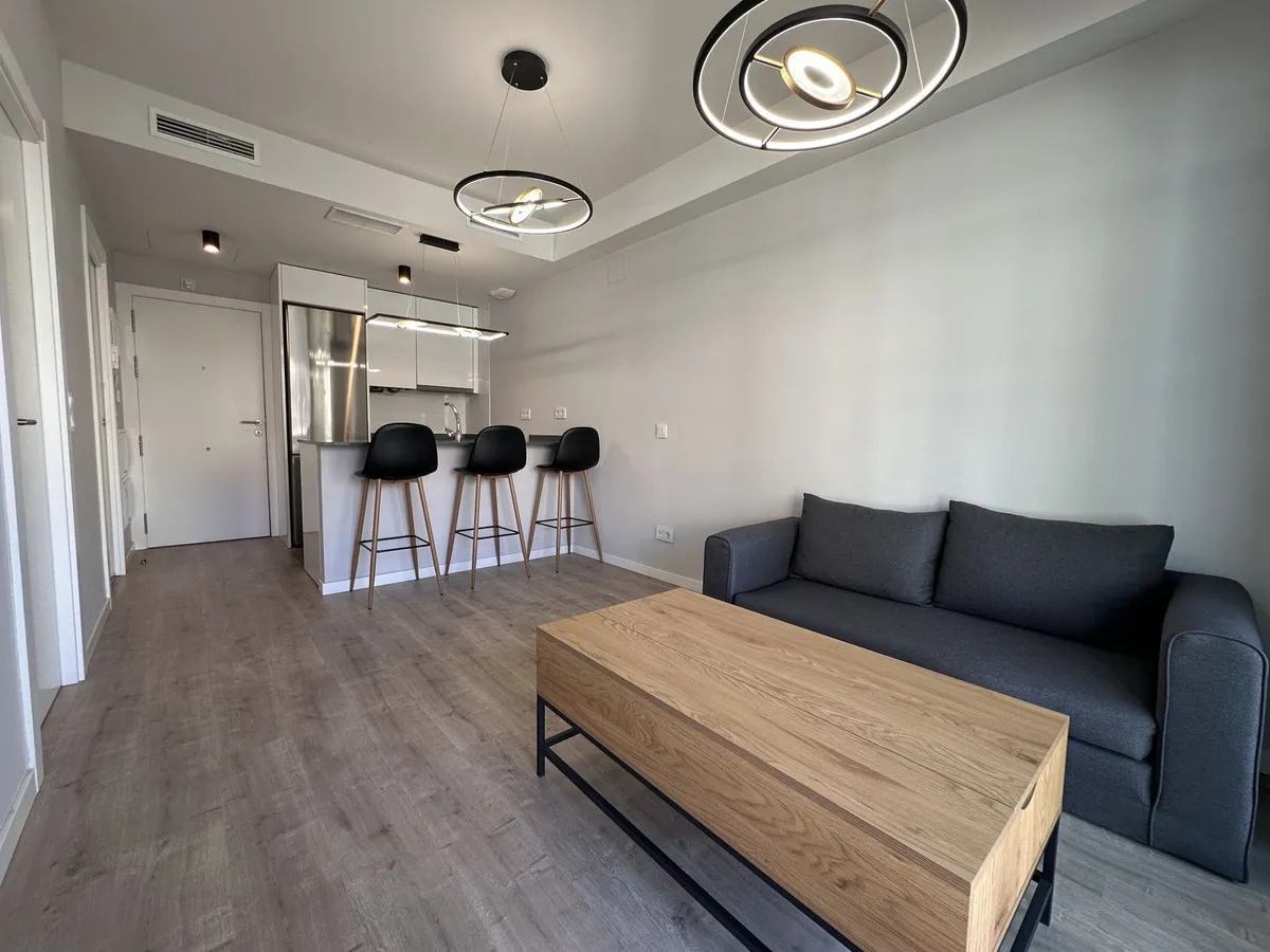 6af98415-9dc0-493d-ad35-2cec982e84b8