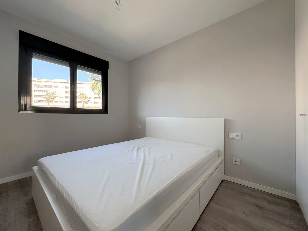 fafad61f-c480-4845-a642-235a89dbd958