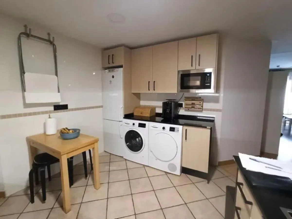 b7b0b628-0285-44ef-82fd-10cb460ed78c