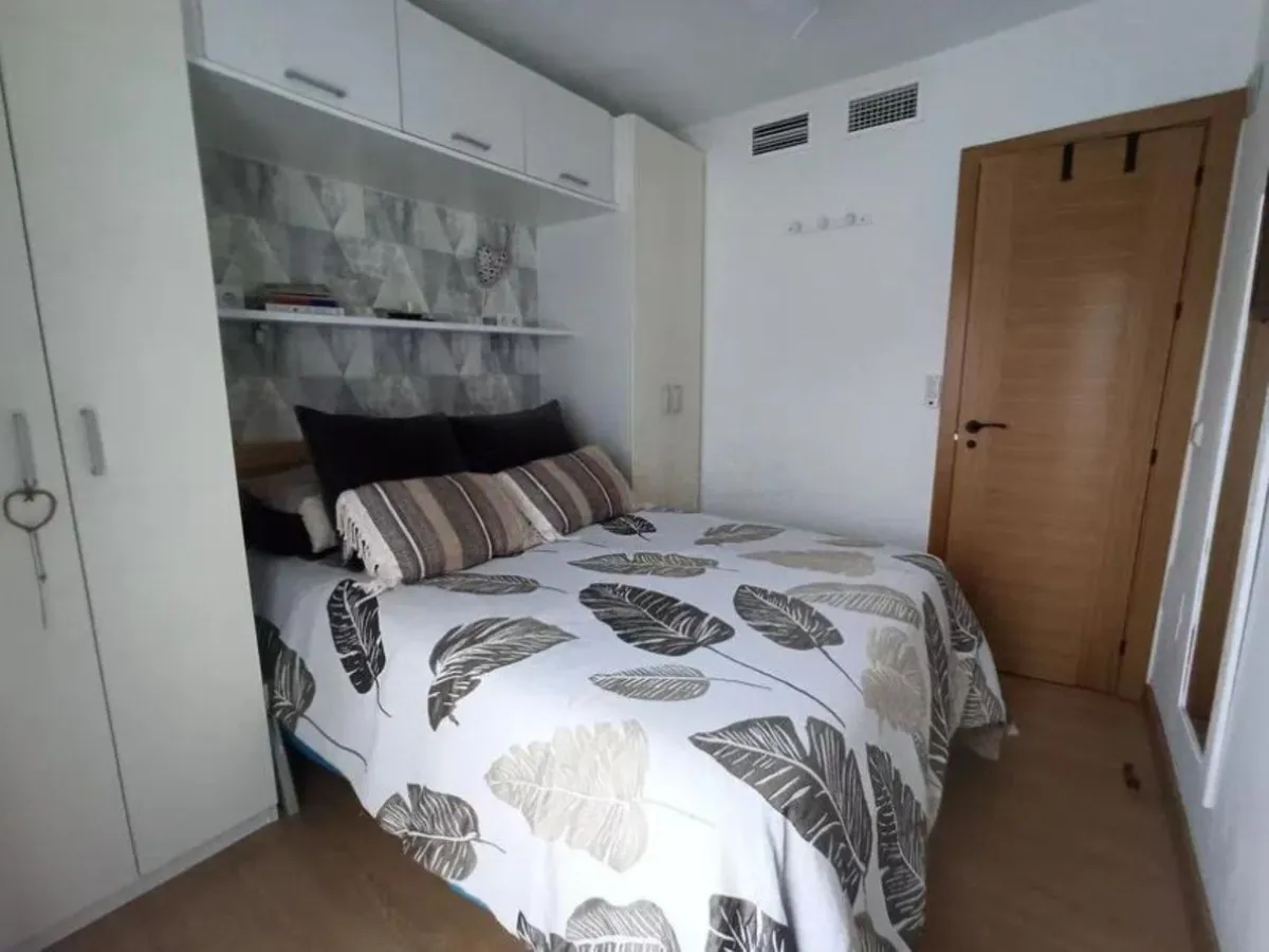 b985af2e-bd48-47a7-a679-f29bd2844f02