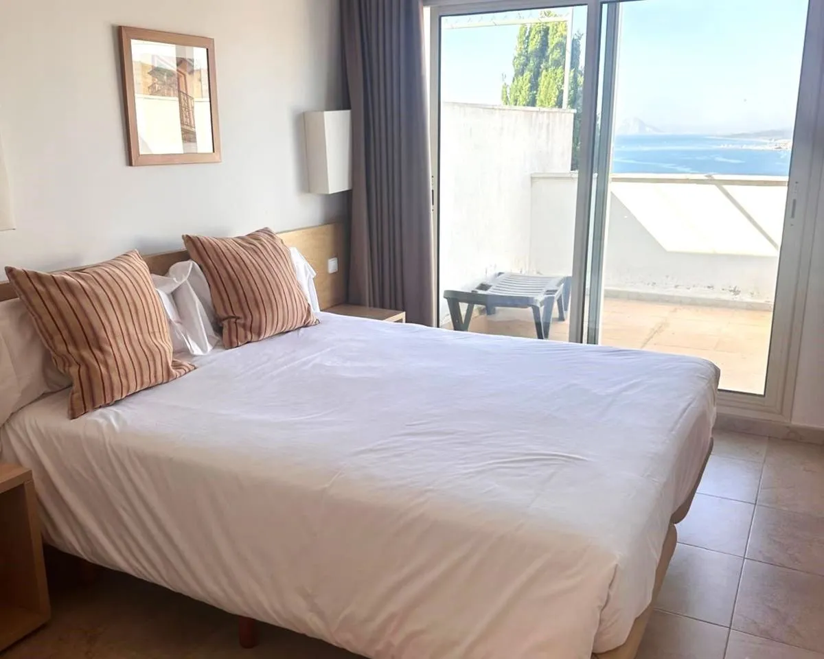 45d26db5-f8a4-418a-9dd6-d7716a0f89b2