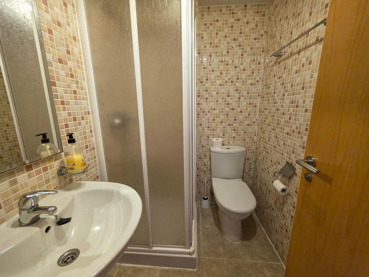 015dfe4b-d893-4bc3-b8e5-7ba9b72536c4